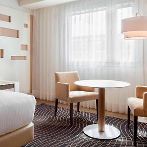 Premium King Room